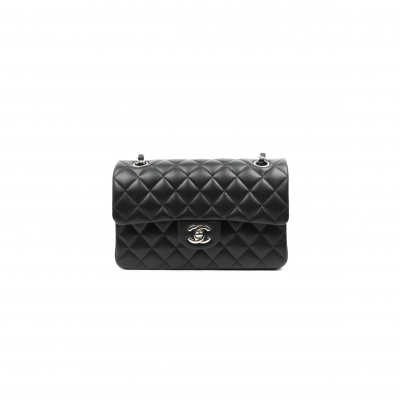 CHANEL MASTER SMALL CLASSIC FLAP BLACK LAMBSKIN (23*14*6cm)